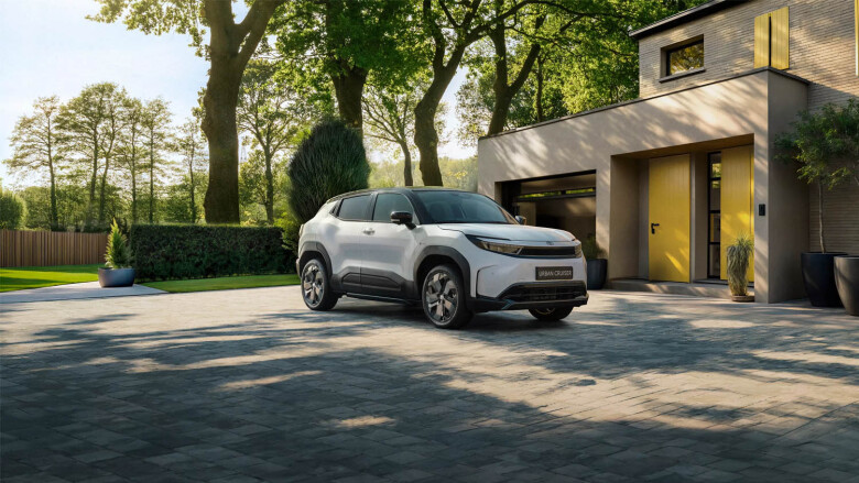 Toyota Urbancruiser 128kW Design 61kWh 5dr Auto Electric Estate